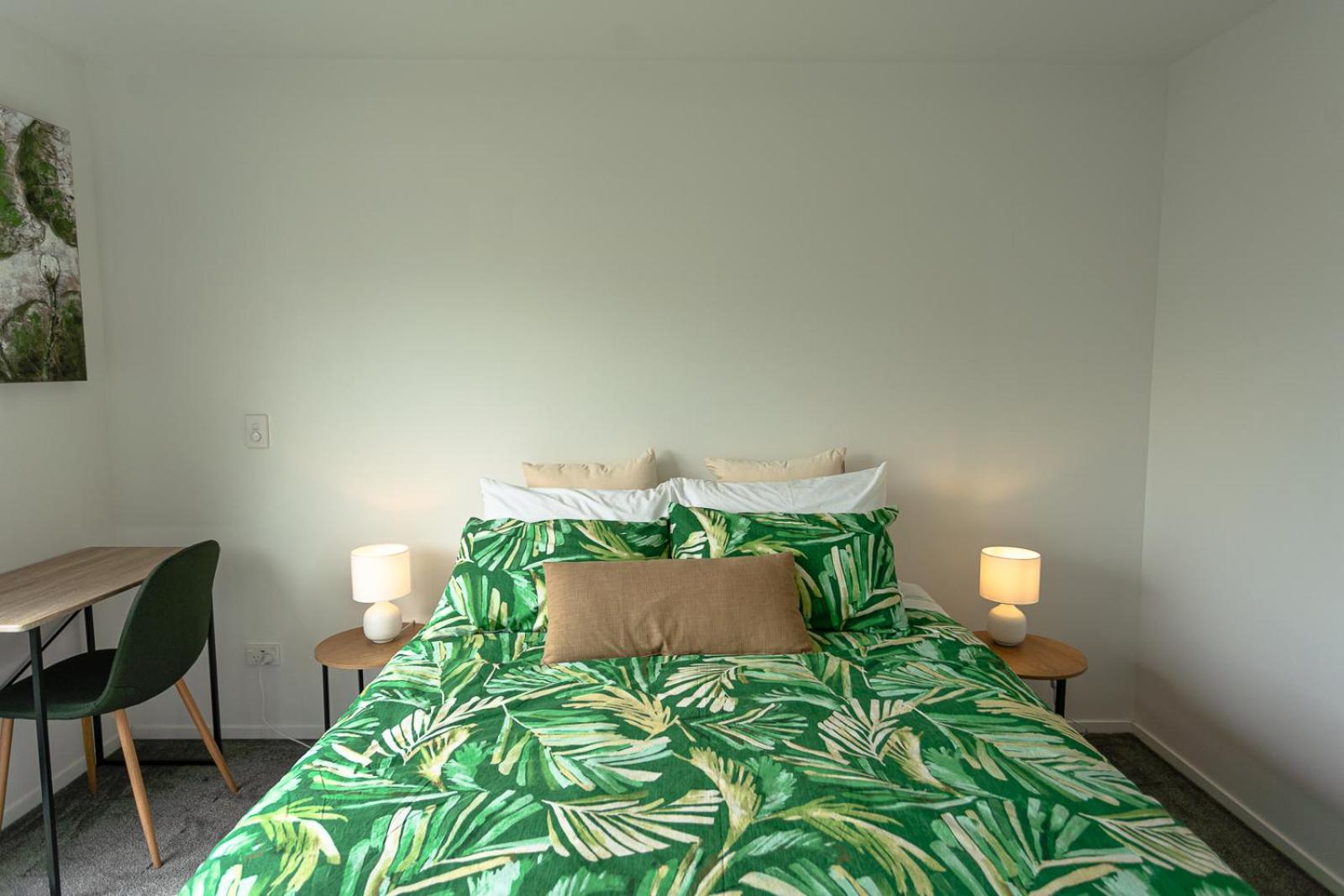Modern 2 Bedroom Townhouse In Cbd With Parking! Sleeps 5 Christchurch Zewnętrze zdjęcie